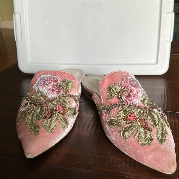 Jeffrey Campbell Shoes - Jeffrey Campbell Velvet Mules